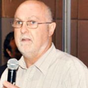 លោកPhilip Stevenson